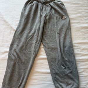 Nike Sweatpants